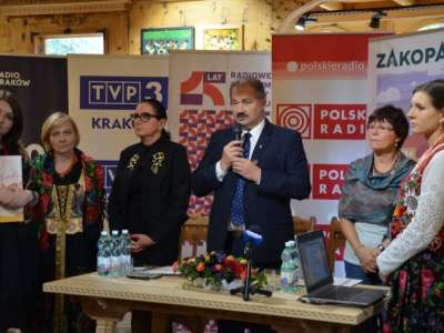 Obraz przedstawiający: Konferencja prasowa Festiwalu w obliczu tragedii w Tatrach