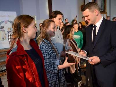 Obraz przedstawiający: Festiwal Twórczości Chrześcijańskiej - radość, młodość, wiara i artystyczne pasje