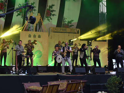 Obraz przedstawiający: Drugi dzień 54. Międzynarodowego Festiwalu Folkloru Ziem Górskich przeszedł do...