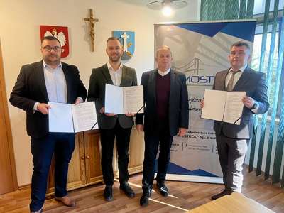 Obraz przedstawiający: Rusza przebudowa mostu na Walowej Górze