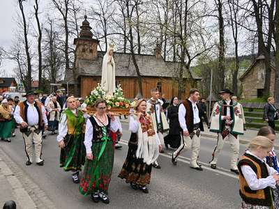 Obraz przedstawiający: Procesja Maryjna ulicami Zakopanego