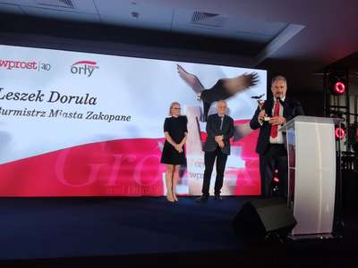 Obraz przedstawiający: Burmistrz Leszek Dorula samorządowcem regionu