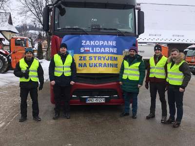 Obraz przedstawiający: Transport produktów do miasta Stryj