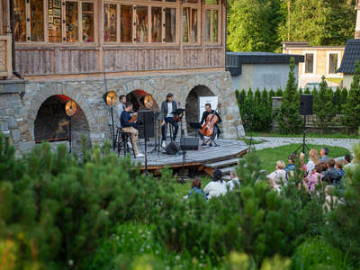 Obraz przedstawiający: Atom String Quartet zainaugurował Międzynarodowy Festiwal Muzyki Organowej i Kameralnej