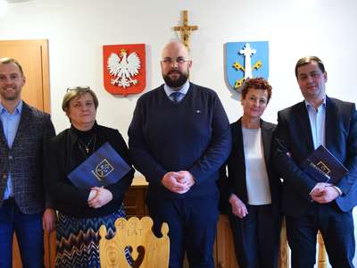 Obraz przedstawiający: Uroczyste ślubowanie urzędników