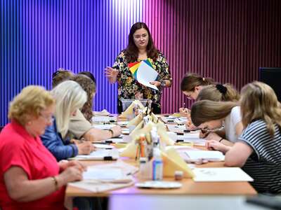 Obraz przedstawiający: Warsztaty malowania chust w Stacji Kultura Zakopane