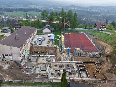 Obraz przedstawiający: Rośnie sala gimnastyczna na Cyrhli