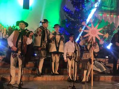 Obraz przedstawiający: Piękny finał XIV Festiwalu Kolęd, Pastorałek i Pieśni Bożonarodzeniowych