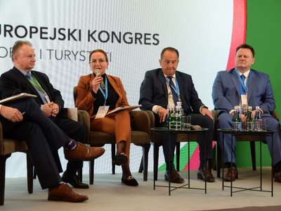 Obraz przedstawiający: W Zakopanem trwa I Europejski Kongres Sportu i Turystyki