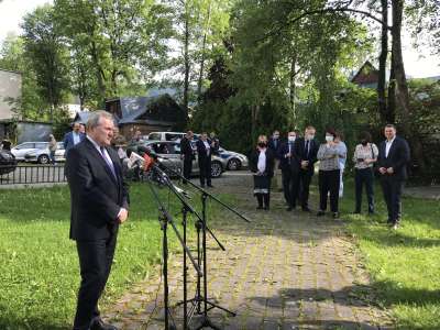 Obraz przedstawiający: Muzeum Walki i Męczeństwa w Palace coraz bliżej