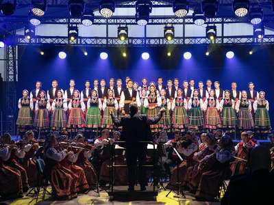 Obraz przedstawiający: „Requiem” W. A. Mozarta i pieśni pasyjne