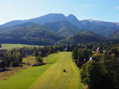 Obraz przedstawiający: Zobacz zakopiańskie Lipki i Tatry z lotu ptaka