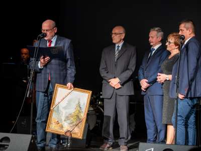 Obraz przedstawiający: 80 lat Społem