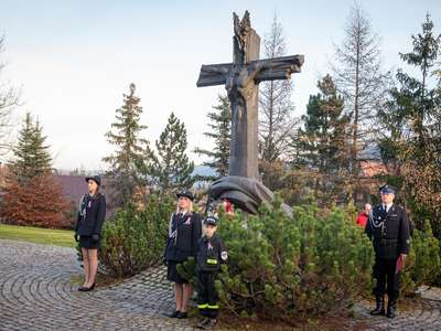 Obraz przedstawiający: Powiatowe Obchody 104. Rocznicy Odzyskania Niepodległości w Kościelisku.
