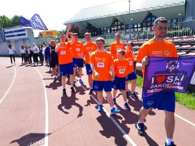 Obraz przedstawiający: Medale, medale, medale dla HANDICAP’u