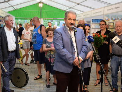Obraz przedstawiający: Festiwal Literacki otwarty