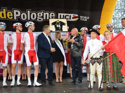 Obraz przedstawiający: Start VI etapu Tour de Pologne w Zakopanem