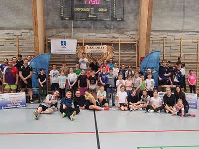 Obraz przedstawiający: Zawody z cyklu Pucharu Podhala w badmintonie i Pucharu Zakopanego...