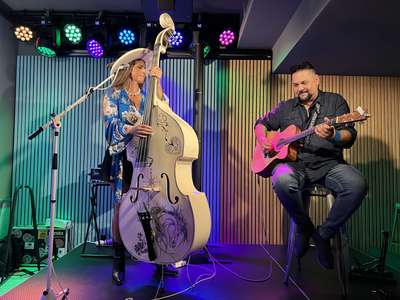 Obraz przedstawiający: Koncert Megitza & Mirga Pete — Takiego show jeszcze nie...