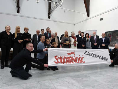 Obraz przedstawiający: Medale "Dziękujemy za wolność" w Zakopanem