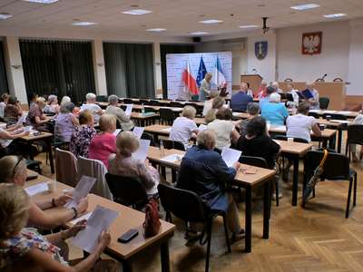 Obraz przedstawiający: Podhalański Uniwersytet Trzeciego Wieku w Zakopanem zakończył Rok Akademicki 2024/2025