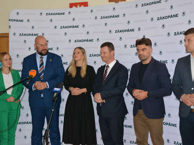 Obraz przedstawiający: Konferencja prasowa z udziałem minister Aleksandry Gajewskiej