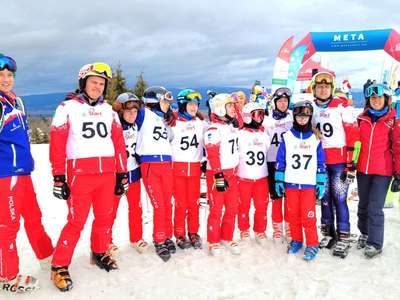 Obraz przedstawiający: 7 medali dla HANDICAP