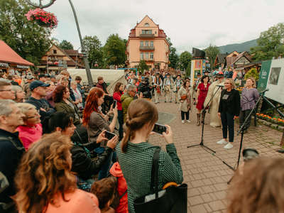 Obraz przedstawiający: Fotorelacja z pierwszego dnia Zakopiańskiego Festiwalu Literackiego