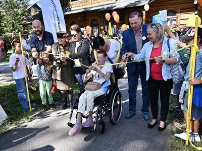 Obraz przedstawiający: Otwarcie wystawy Hospicjum Jezusa Miłosiernego