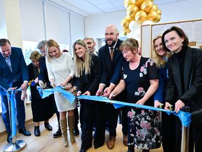 Obraz przedstawiający: Uroczyście otworzyliśmy Klub Seniora!