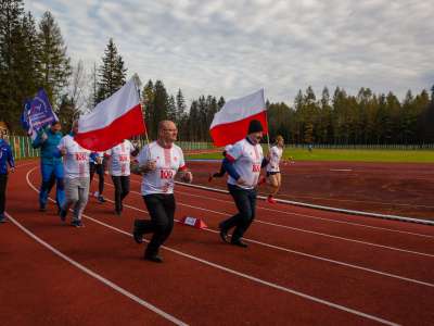 Obraz przedstawiający: Wielkie patriotyczno-rodzinno-integracyjne bieganie w 100-lecie Odzyskania Niepodległości