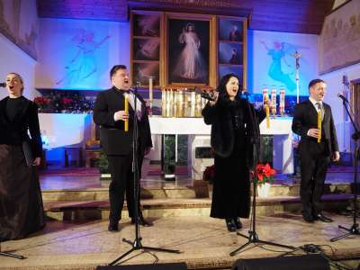 Obraz przedstawiający: Koncert Ewy Warty - Śmietany