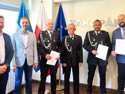 Obraz przedstawiający: Nowy wóz dla OSP Zakopane-Olcza