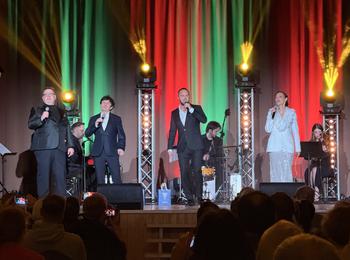 Obraz przedstawiający: Muzyczny wieczór pełen wzruszeń pod Giewontem