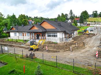 Obraz przedstawiający: Prace o wartości ponad 2 milionów złotych zmienią otoczenie SP4 nie do poznania