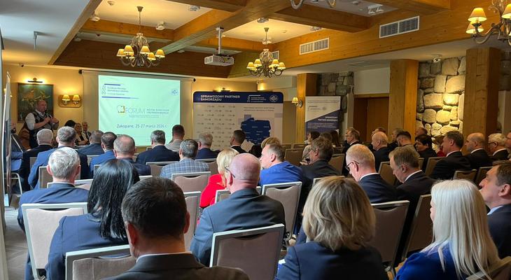 Obraz przedstawiający: W Zakopanem trwa Forum Wójtów, Burmistrzów i Prezydentów Małopolski