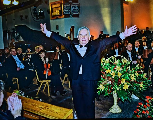 Wieczór w Czerwonym Dworze - Grudzień 25