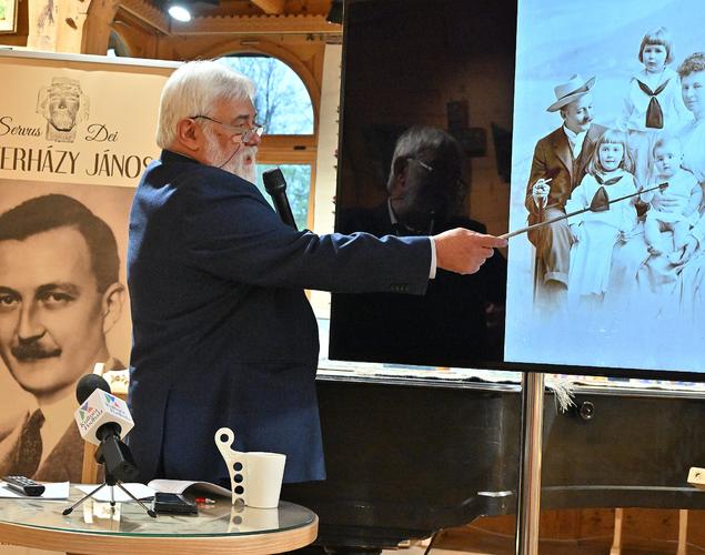 Wieczór w Czerwonym Dworze maj 2025