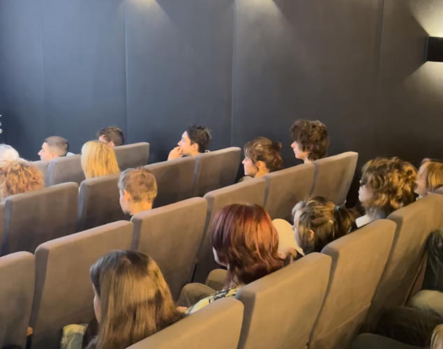 Obraz przedstawiający: Pokaz Filmów o Sztuce dobiegł końca