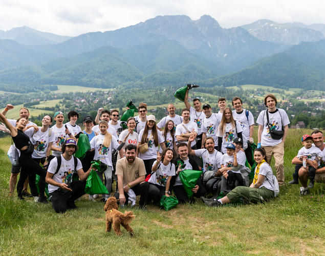 Finał akcji Czyste Tatry ekoMałopolska 2023 Ponad dwa tysiące wolontariuszy posprzątało szlaki