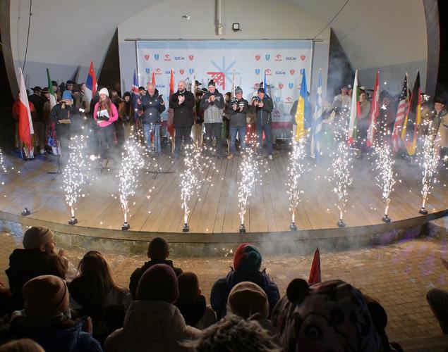 Otwarcie Mistrzostw Świata Juniorów w snowboardzie alpejskim