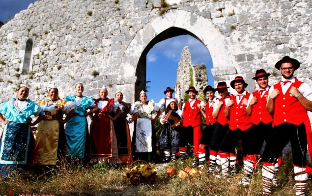 Włochy &quot;Gruppo Folk Ciociario Valle di Comino&quot;