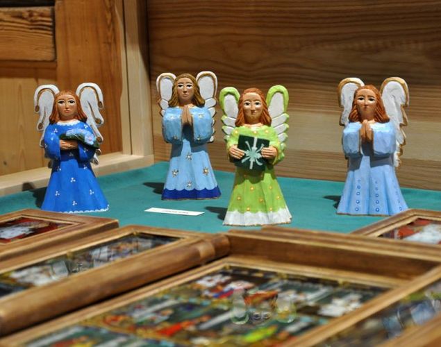 Otwarcie Galerii Sztuki Ludowej w Czerwonym Dworze